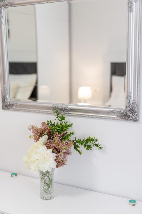 Lux Apartment Ema Kastela Dış mekan fotoğraf